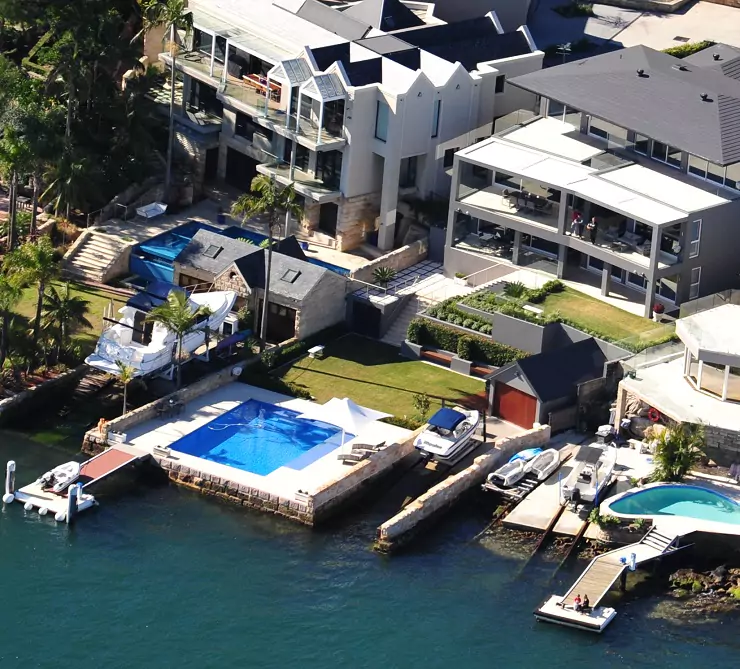 pool builder hunters hill